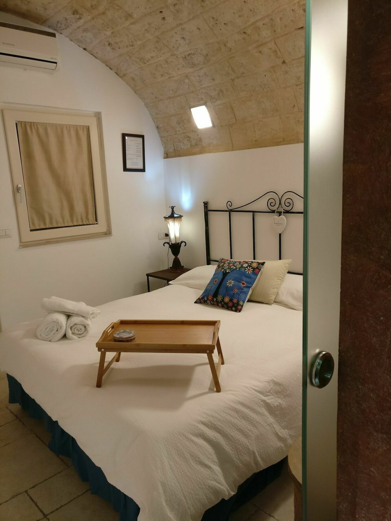 Abbazia Degli Svevi Hotel Bari Bagian luar foto