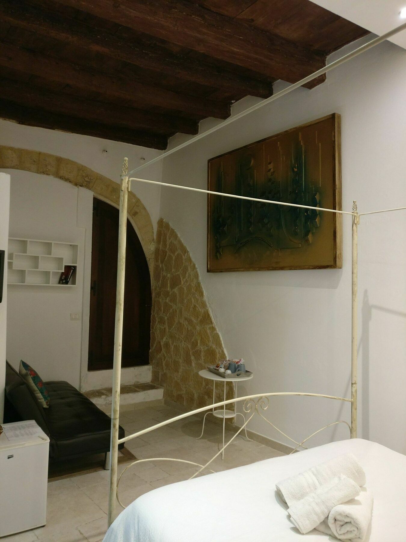 Abbazia Degli Svevi Hotel Bari Bagian luar foto